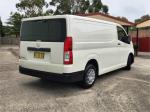 2024 TOYOTA HIACE 4D VAN LWB (4 DOOR OPTION) GDH300R