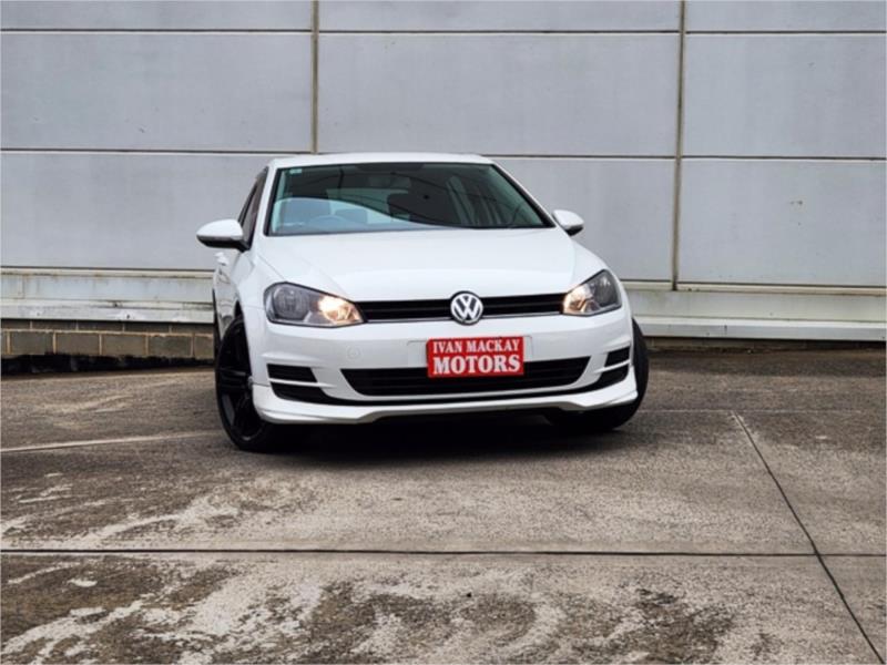2015 VOLKSWAGEN GOLF 5D HATCHBACK 92 TSI AU MY16